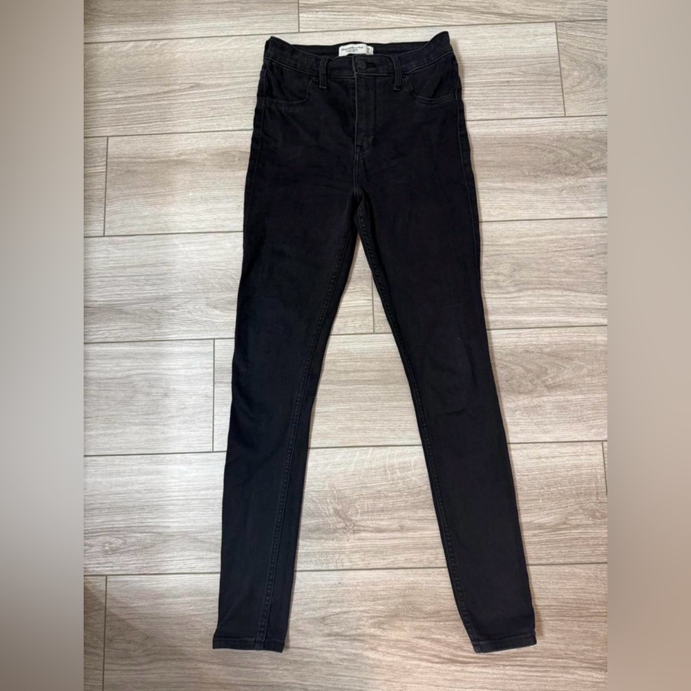 Abercrombie & Fitch High Rise Jean Legging – Black (Size 26R)